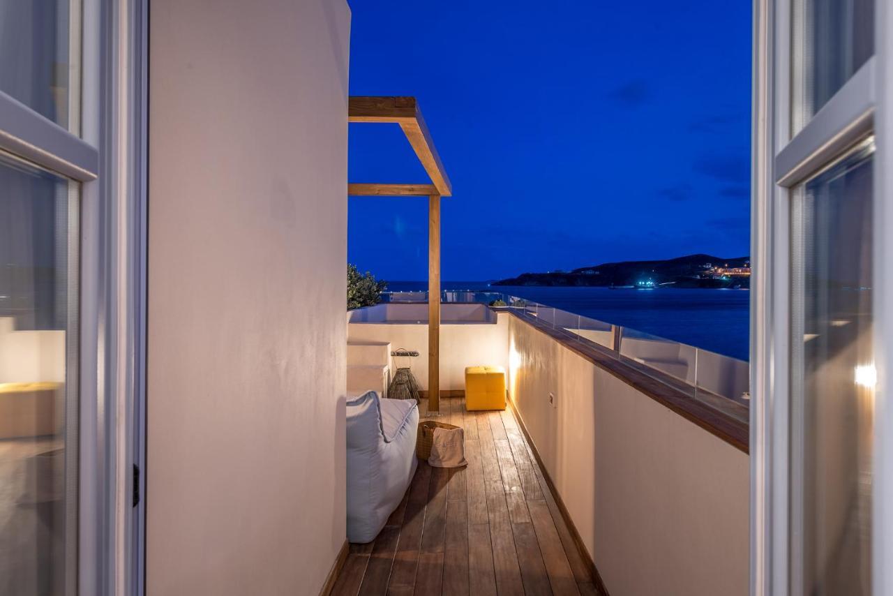 Shapes Luxury Suites Ermoupoli Exterior foto