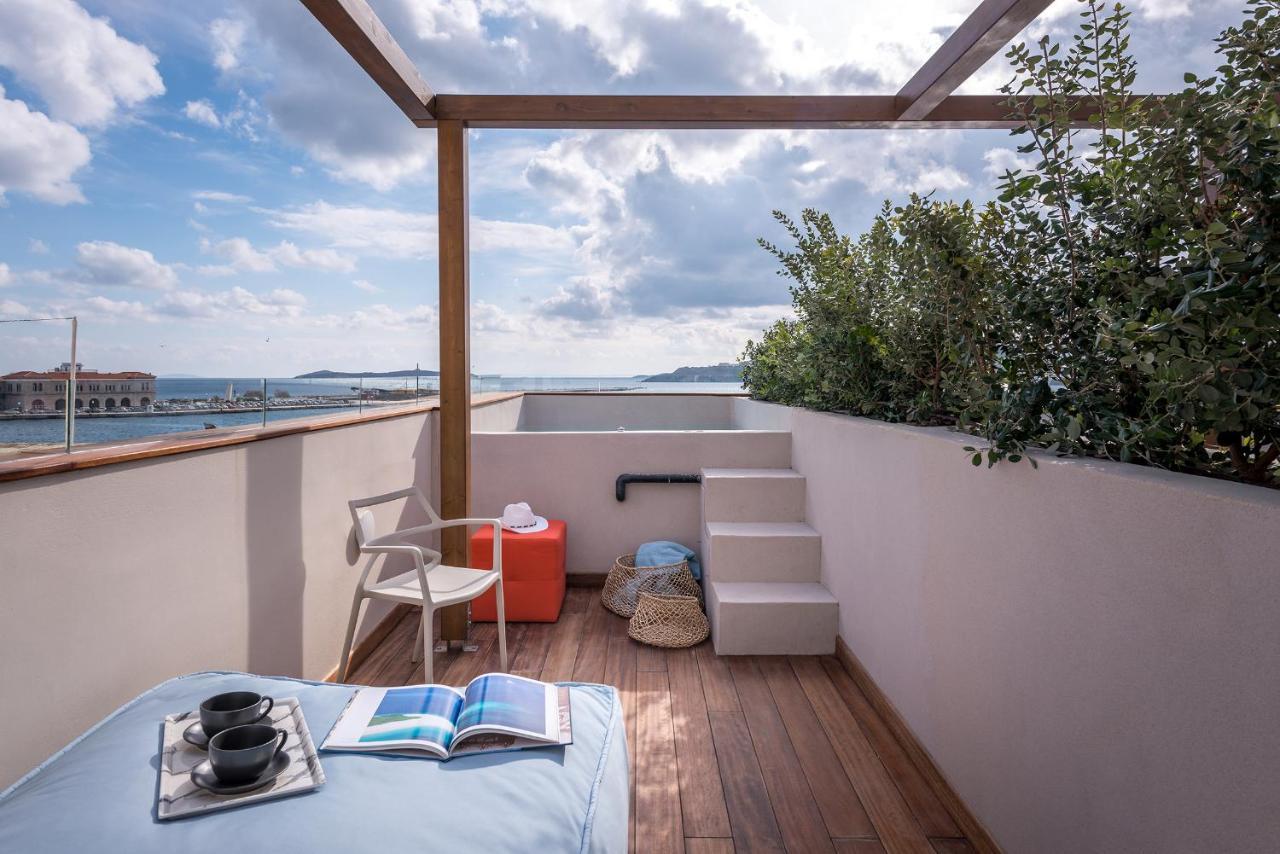 Shapes Luxury Suites Ermoupoli Exterior foto
